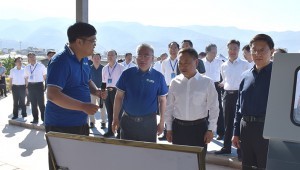 5月6日，国度水利部深入农业水价综合鼎新、推动现代化灌区建设现场会在云南省元谋县成功召开，水利部部长李国英、云南省省长王予波等在元谋项目展厅听取了董事长王浩宇关于J9集团节水参加两手发力建设现代化灌区的汇报，并赐与了充分注定。